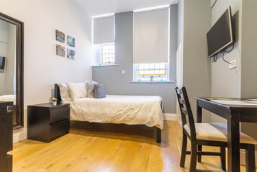 1 bed studio, The Bruce Building, Denton, Newcastle, NE17RY - Image 2